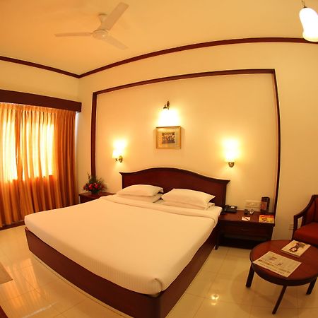 Hotel Rathna Residency 哥印拜陀 外观 照片