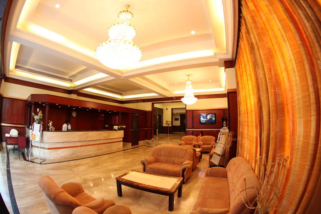 Hotel Rathna Residency 哥印拜陀 外观 照片